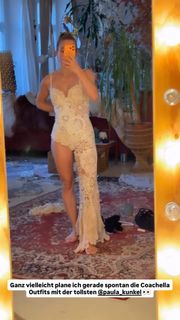 Lola Weippert feet photo 4