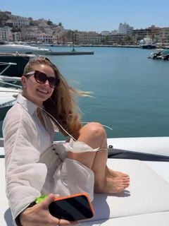 Lola Weippert feet photo 9