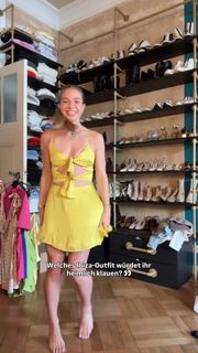 Lola Weippert feet photo 18