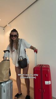 Lola Weippert feet photo 15