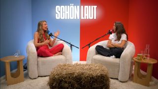 Lola Weippert feet photo 1