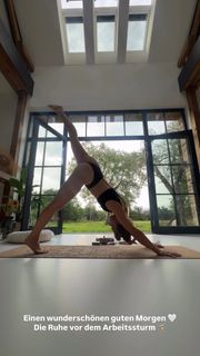 Lola Weippert feet photo 9