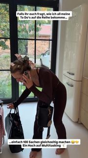Lola Weippert feet photo 8