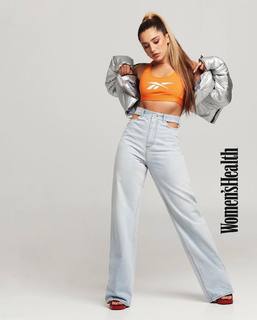 Lola Índigo feet photo thumbnail