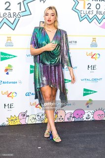 Lola Índigo feet photo thumbnail