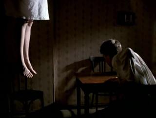 Lolita Davidovich feet photo 20