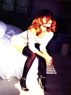 Lolita Davidovich feet photo 6