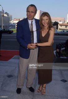 Lolita Davidovich feet photo 14