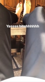 Lolo Jones feet photo thumbnail