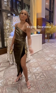 Lolo Jones feet photo thumbnail