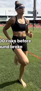 Lolo Jones feet photo thumbnail