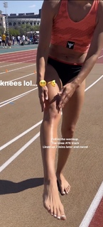 Lolo Jones feet photo thumbnail