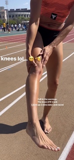 Lolo Jones feet photo thumbnail