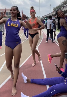 Lolo Jones feet photo thumbnail