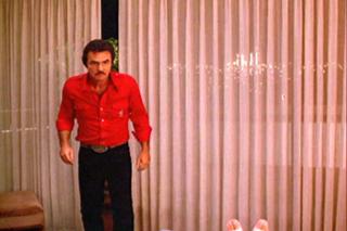 Loni Anderson feet photo thumbnail