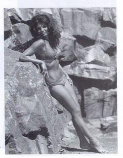 Loni Anderson feet photo thumbnail