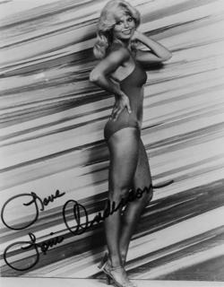 Loni Anderson feet photo thumbnail
