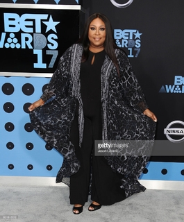 Loni Love feet photo 10