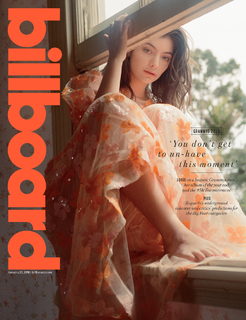 Lorde feet photo thumbnail