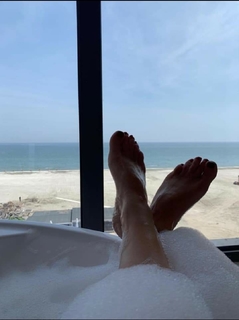 Loredana Groza feet photo 13