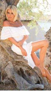 Loredana Lecciso feet photo 13