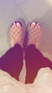 Loredana Zefi feet photo 1