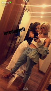 Loredana Zefi feet photo 6