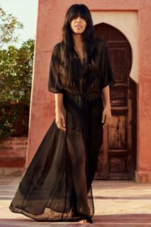 Loreen feet photo 14