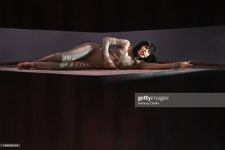 Loreen feet photo 1