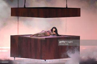 Loreen feet photo 18