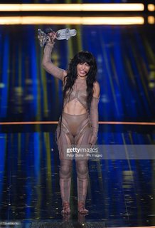 Loreen feet photo 10