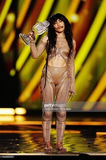 Loreen feet photo 8