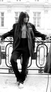Loreen feet photo 13