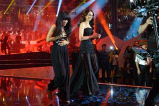 Loreen feet photo 1