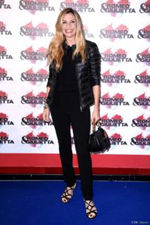 Lorella Cuccarini feet photo 12
