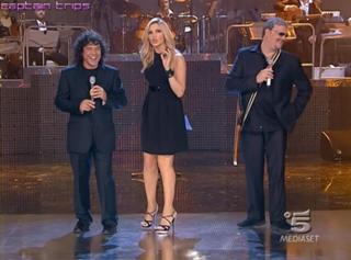 Lorella Cuccarini feet photo 16