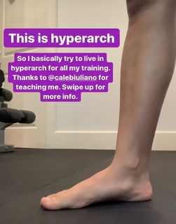 Lorena Abreu feet photo thumbnail