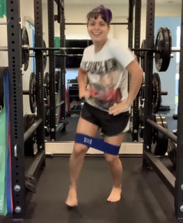 Lorena Abreu feet photo thumbnail