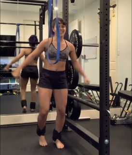 Lorena Abreu feet photo thumbnail