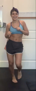 Lorena Abreu feet photo thumbnail