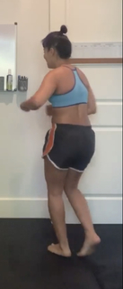 Lorena Abreu feet photo thumbnail