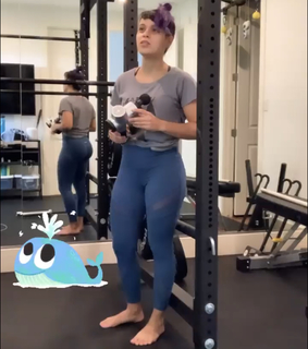 Lorena Abreu feet photo thumbnail