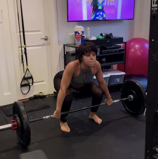 Lorena Abreu feet photo thumbnail