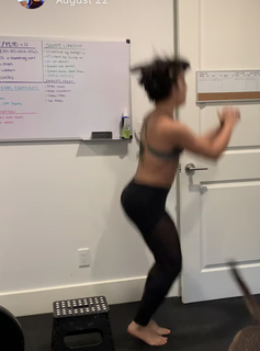 Lorena Abreu feet photo thumbnail