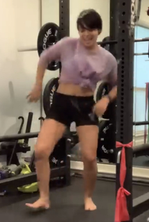 Lorena Abreu feet photo thumbnail