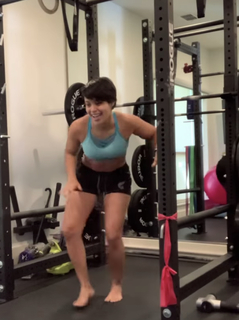 Lorena Abreu feet photo thumbnail