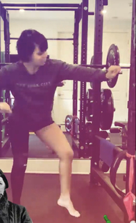 Lorena Abreu feet photo thumbnail