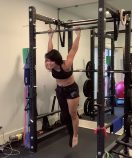 Lorena Abreu feet photo thumbnail