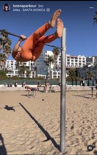 Lorena Abreu feet photo thumbnail