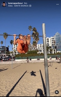 Lorena Abreu feet photo thumbnail